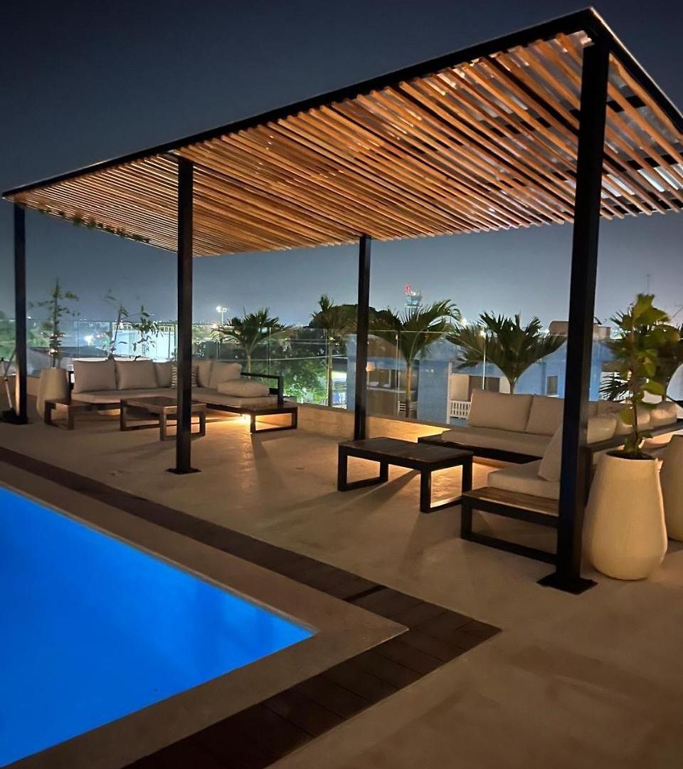 Apartamento De Lujo Frente Al Mar-piscina&jacuzzi En Edificio Beach&exclusive Resort- Aeropuerto A 5min Caminando