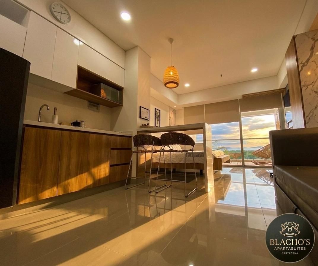 Apartamento De Lujo Frente Al Mar-piscina&jacuzzi En Edificio Beach&exclusive Resort- Aeropuerto A 5min Caminando