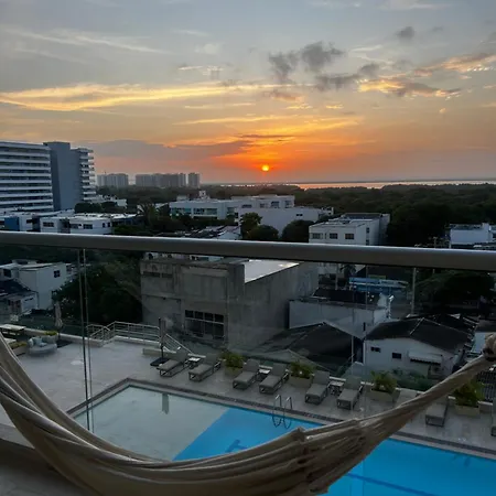 De Lujo Frente Al Mar-piscina&jacuzzi En Edificio Beach&exclusive Resort- Aeropuerto A 5min Caminando Apartamento